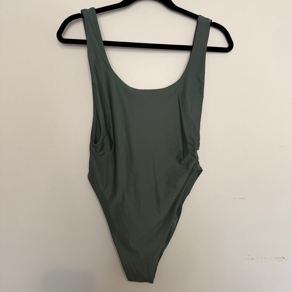 Aerie One Piece Swimsuit High Cut Cheeky Bathing Suit Size Medium